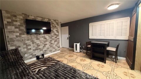 7904 Laurel Canyon #12 Photo